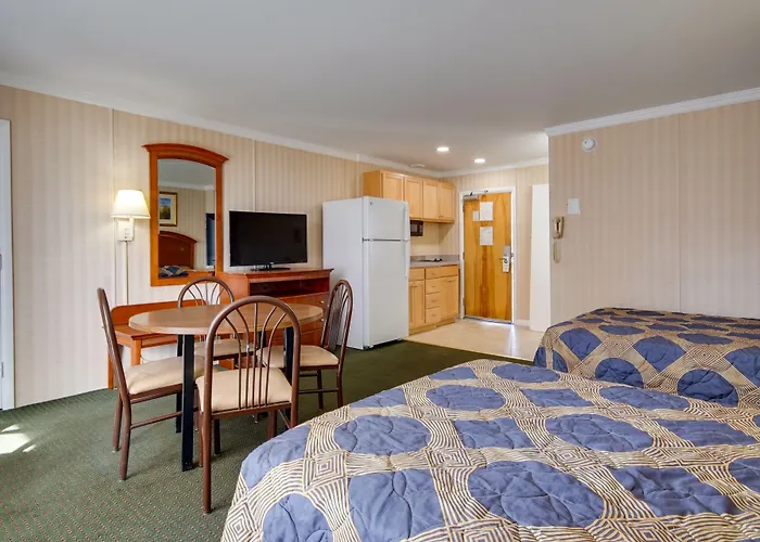 Sahara Motel 2*